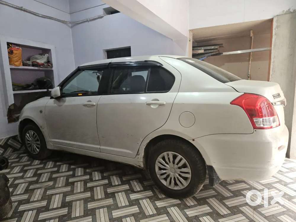 Maruti Suzuki Swift Dzire 2011 Petrol 32000 Km Driven