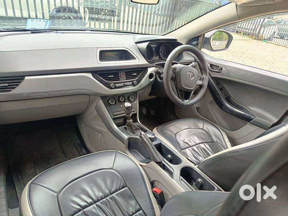 Tata Nexon 1.2 Revotron Xm, 2018, Diesel
