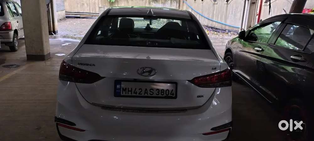 Verna 2017 Model Ex Vt Vt At A Good Price Plus Added  Company Fitted C