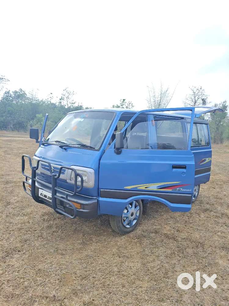 Maruti Suzuki Omni 8 Seater 2006