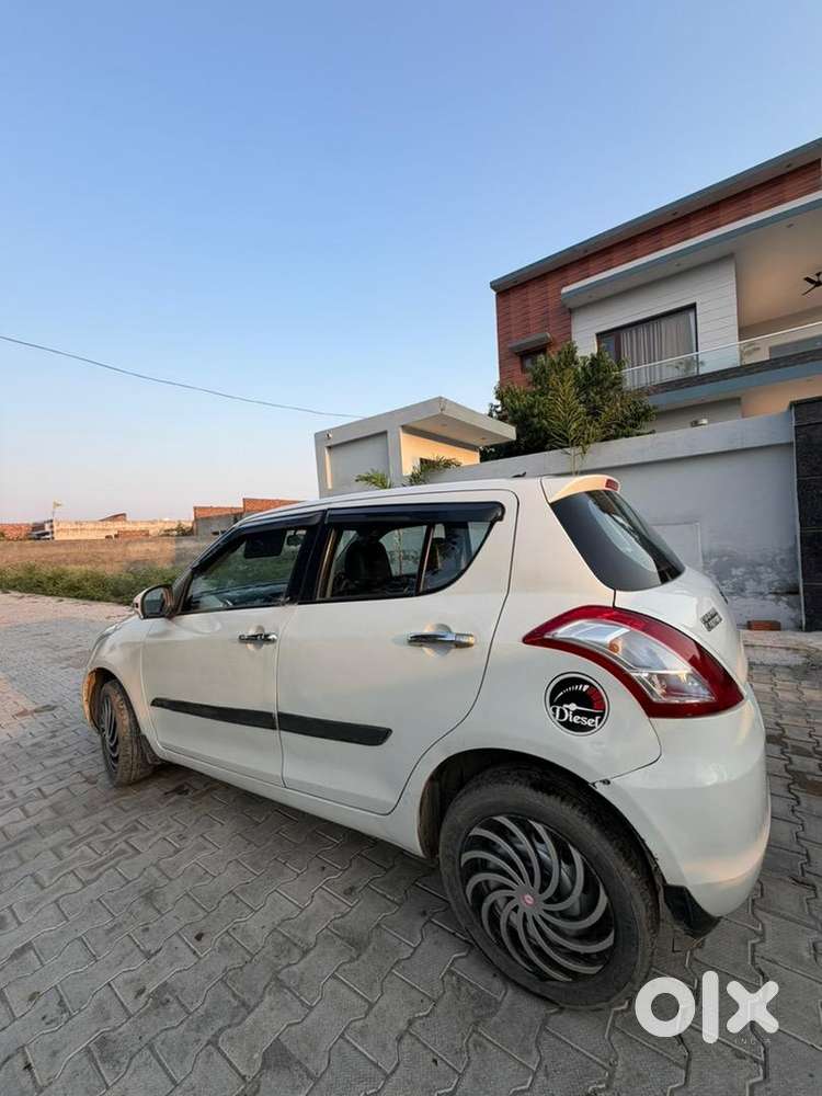 Maruti Suzuki Swift 2016 Diesel 900000 Km Driven