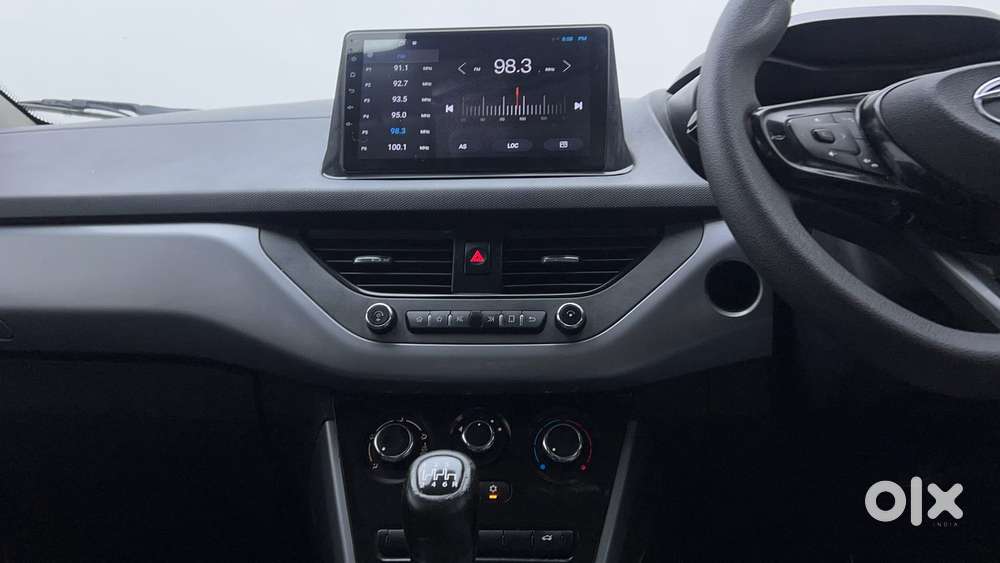 Tata Nexon 1.2 Revotron Xm (s), 2022, Petrol