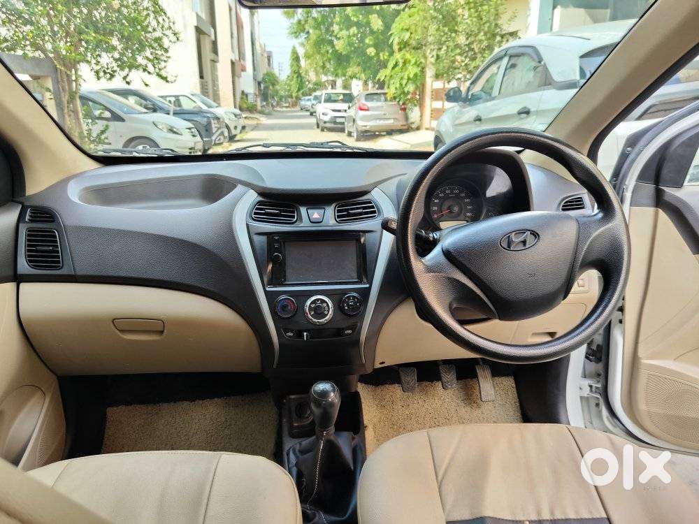 Hyundai Eon Era +, 2017, Petrol