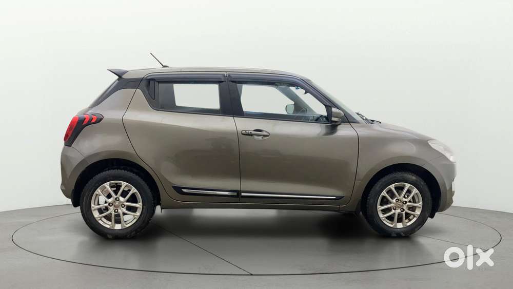 Maruti Suzuki Swift Amt Zxi, 2022, Petrol