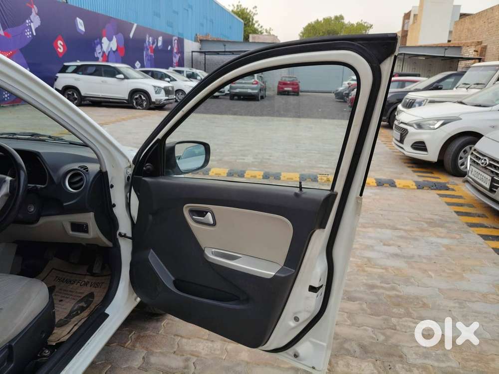 Maruti Suzuki Alto K10 Vxi, 2017, Petrol