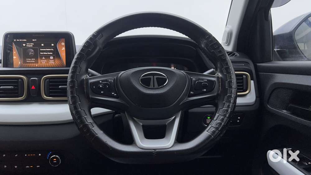 Tata Punch Accomplished Mt Sunroof, 2024, Petrol