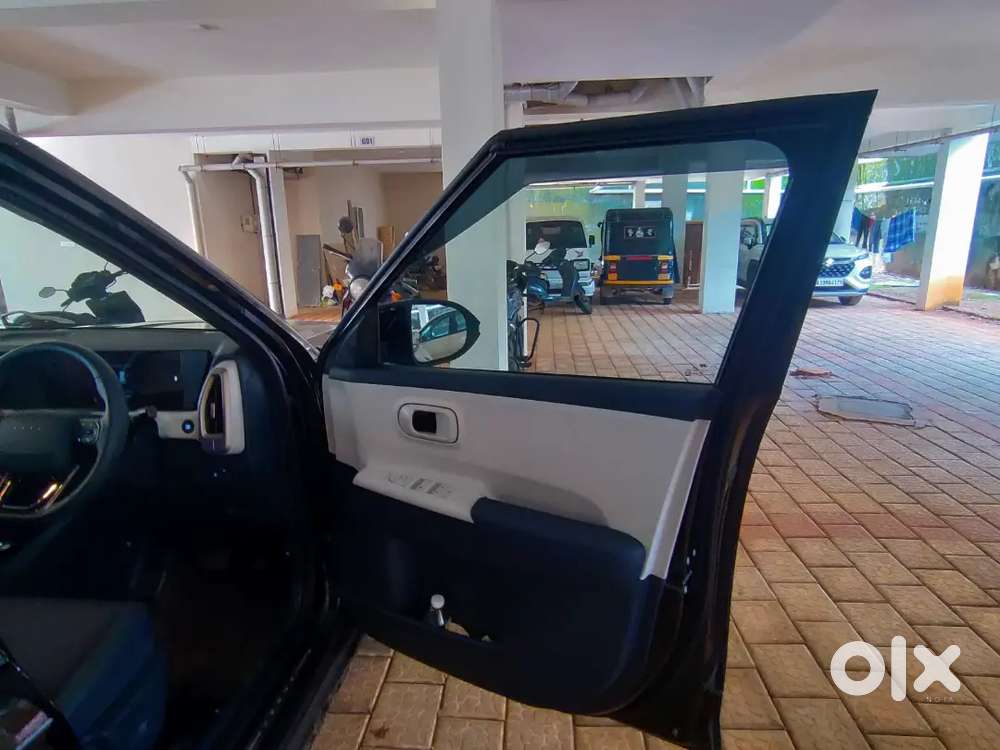 Hyundai New Venue 2026 Petrol 2144 Km Driven