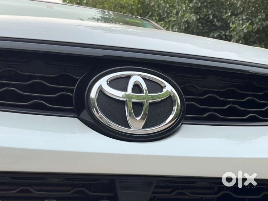Toyota Fortuner Legender 4x2 At 2.8, 2024, Diesel