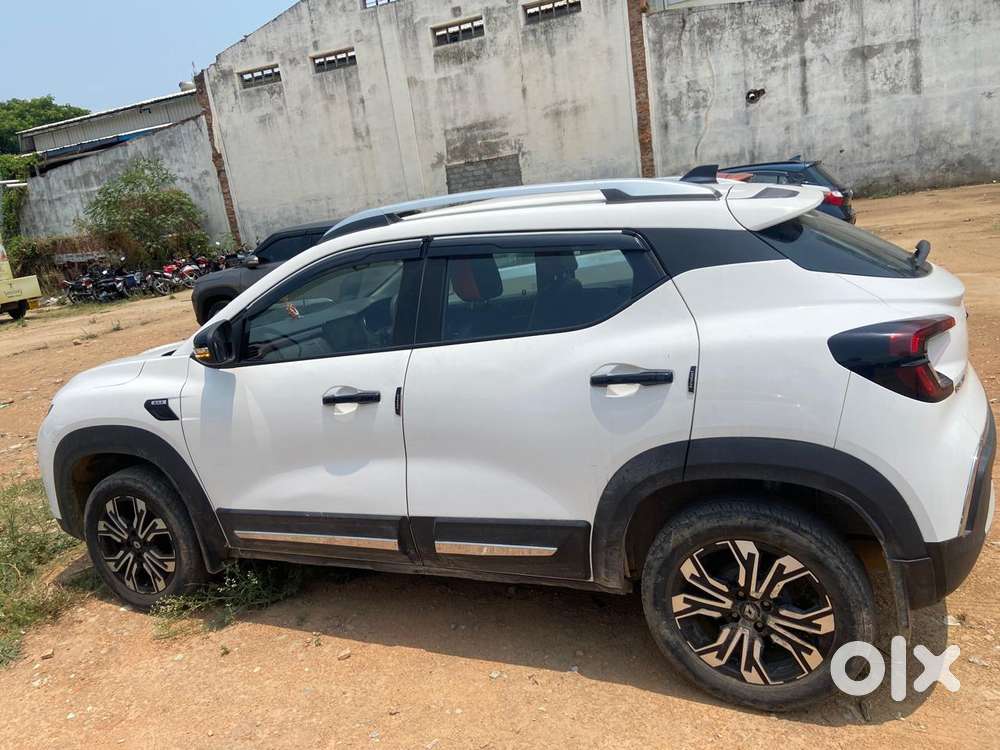 Renault Kiger Rxe, 2022, Petrol