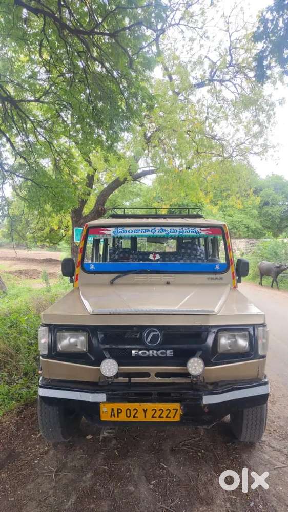 Force Motors Trax Cruiser 2010 Diesel Well Maintained
