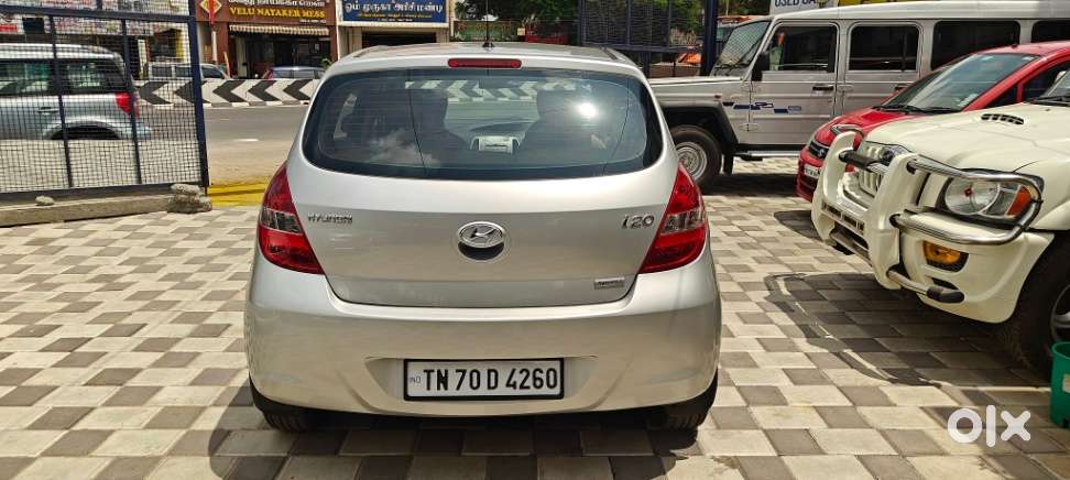 Hyundai I20 2010-2012 1.2 Sportz, 2011, Petrol