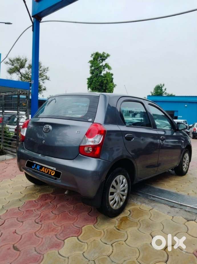 Toyota Etios Liva, 2016, Petrol