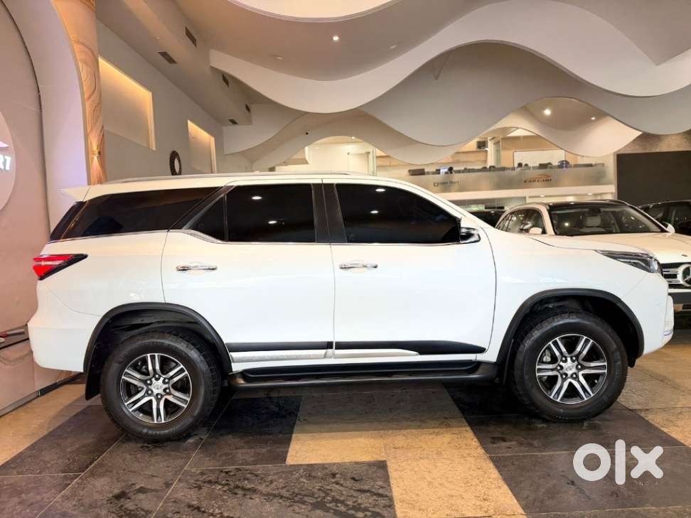 Toyota Fortuner 4x2 At 2.8 Diesel, 2023, Diesel