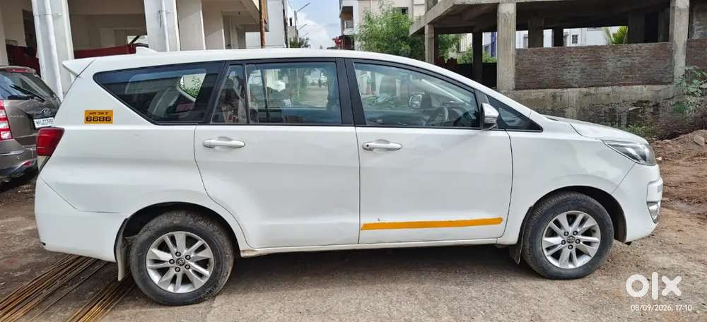 Toyota Innova Crysta 2019