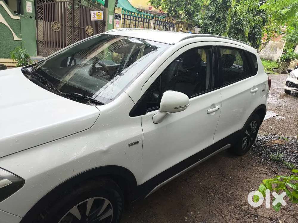 S-cross Top Model