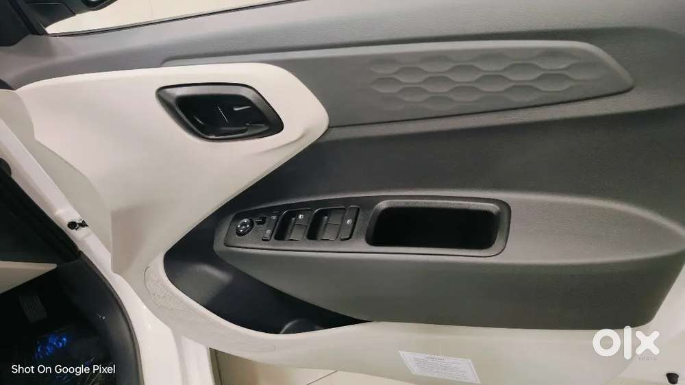 Hyundai Aura 2026 Cng