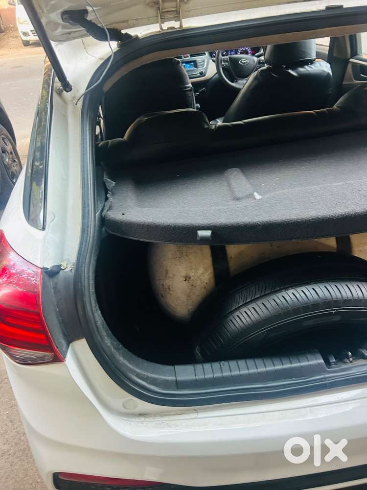 I20 Sportz 1.2 Manual Transmission Petrol+ Cng