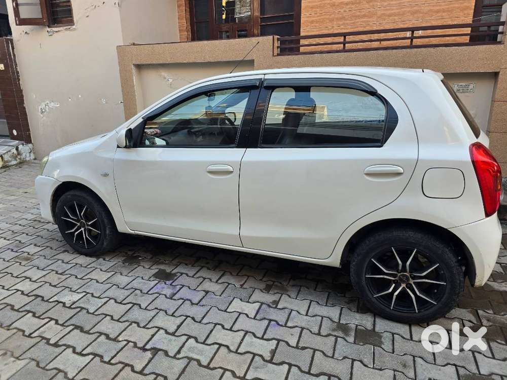 Etois Liva Petrol G