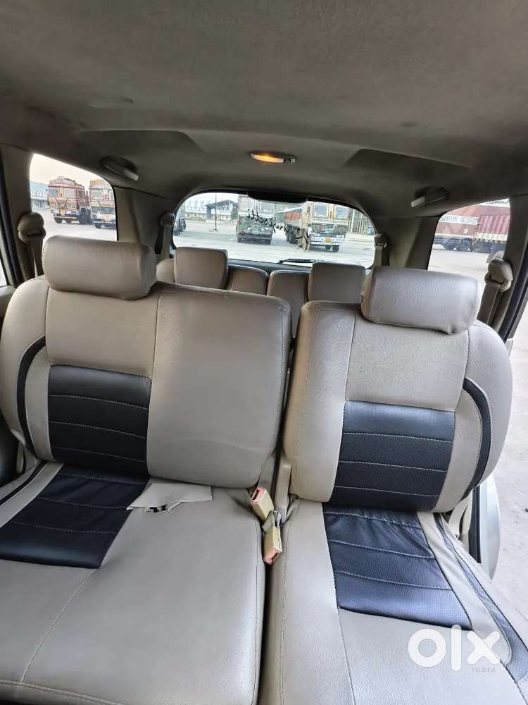 Toyota Innova 2010 Diesel 210000 Km Driven