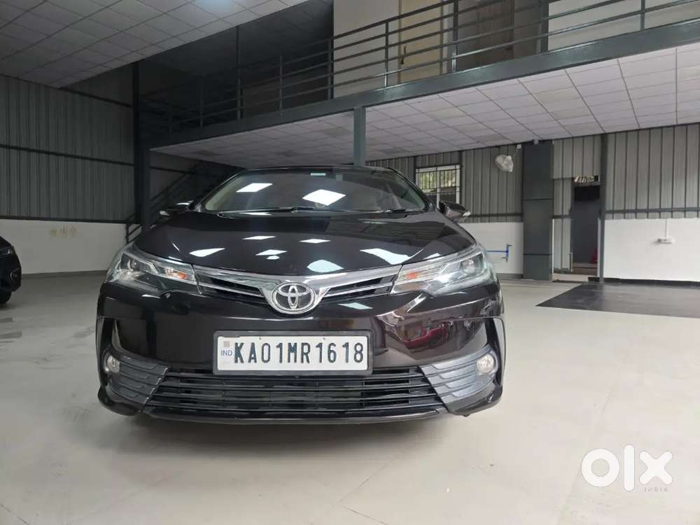 Toyota Corolla Altis Petrol At