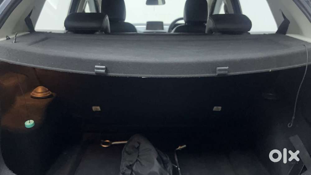 Tata Altroz 1.2 Xz Plus Petrol, 2022, Petrol