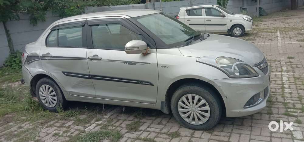 Maruti Suzuki Swift Dzire 1.2 Vxi Bsiv, 2015, Petrol