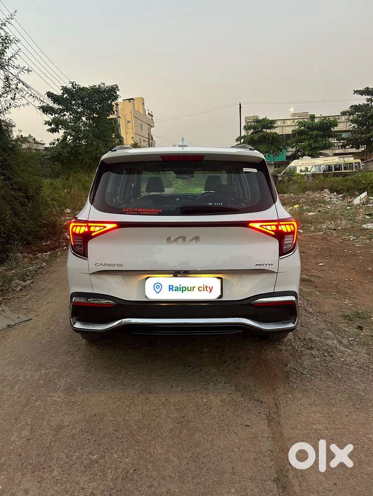 Kia Carens Luxury (o)1.5 Diesel At 7 Str, 2023, Diesel