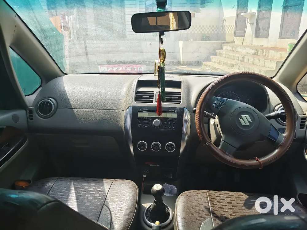 Maruti Suzuki Sx4 2010