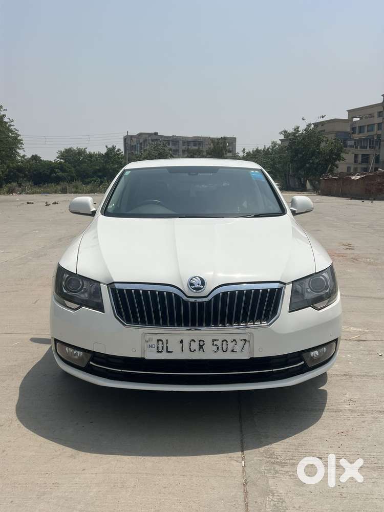 Skoda Superb 1.8 Elegance Tsi At, 2016, Petrol