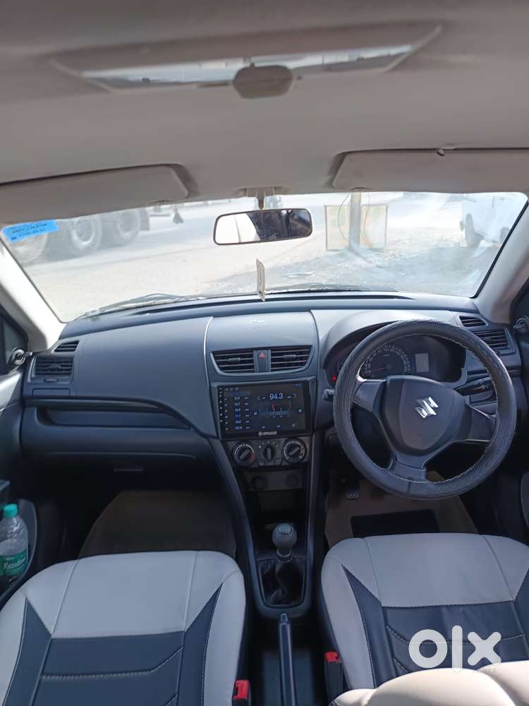 Maruti Suzuki Swift Vxi 1.2 Abs Bs-iv, 2013, Petrol