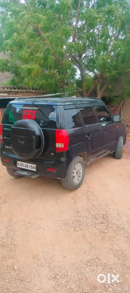 Mahindra Tuv 300 Plus 2015