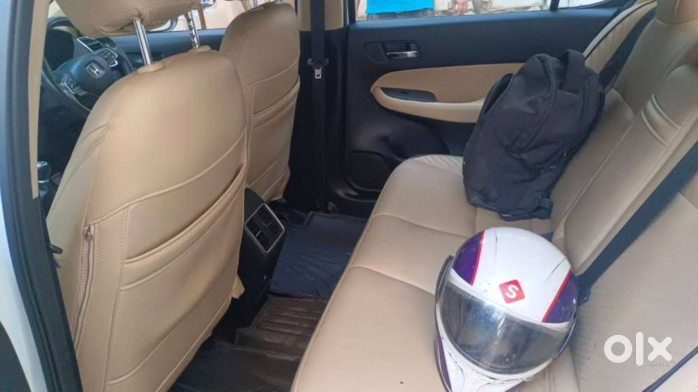 Honda City 5th Genvx Cvt I-vtec 2022 Sunroof Model