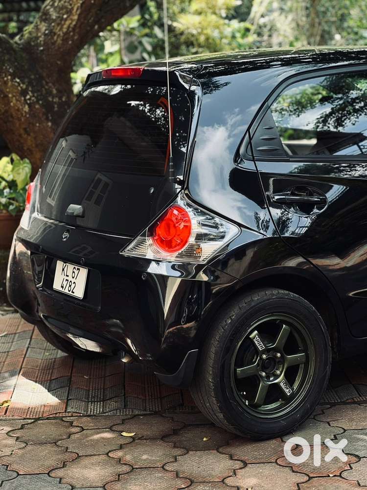 Honda Brio 2014 Petrol Well Maintained
