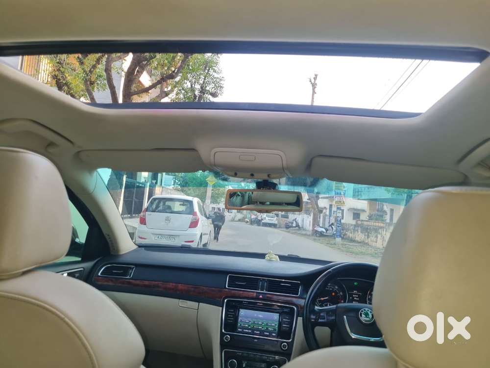 Skoda Superb Corporate 1.8 Tsi Mt, 2011, Petrol