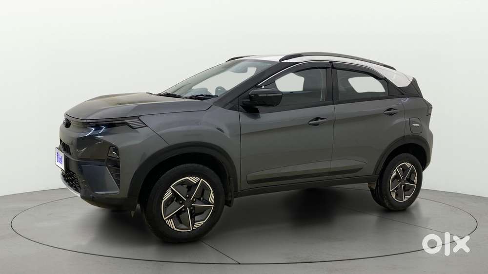 Tata Nexon Creative Plus 1.2 Revotron Petrol 6 Mt, 2023, Petrol