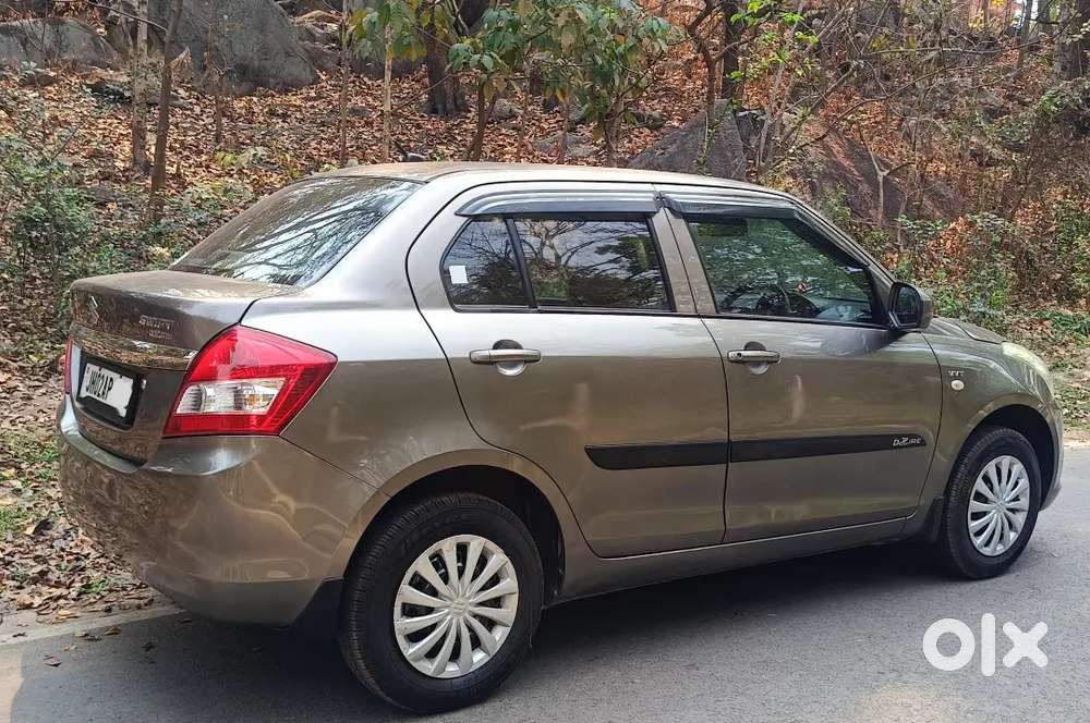 Maruti Suzuki Dzire 2017 Petrol Well Maintained