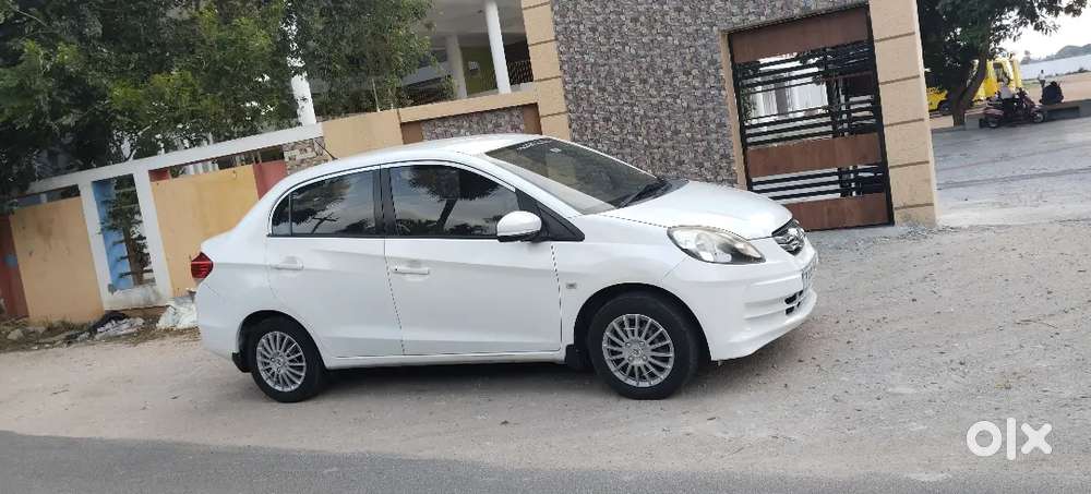 Honda Amaze 1.2 Petrol Manual 2016