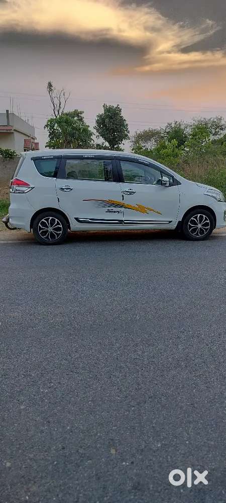 Maruti Suzuki Ertiga 2016 Variant Vxi