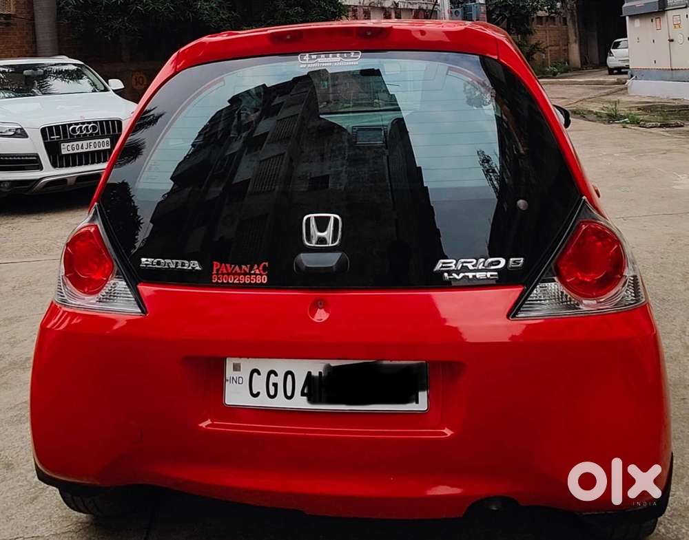 Honda Brio 2015 Petrol Well Maintained