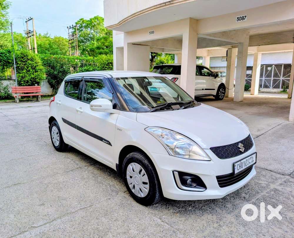 Maruti Suzuki Swift Vxi Optional, 2015, Petrol