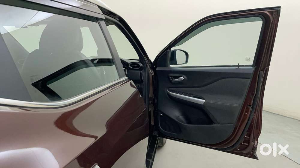 Nissan Magnite 1.0 Xv Premium Turbo Cvt (o) Dual Tone, 2021, Petrol