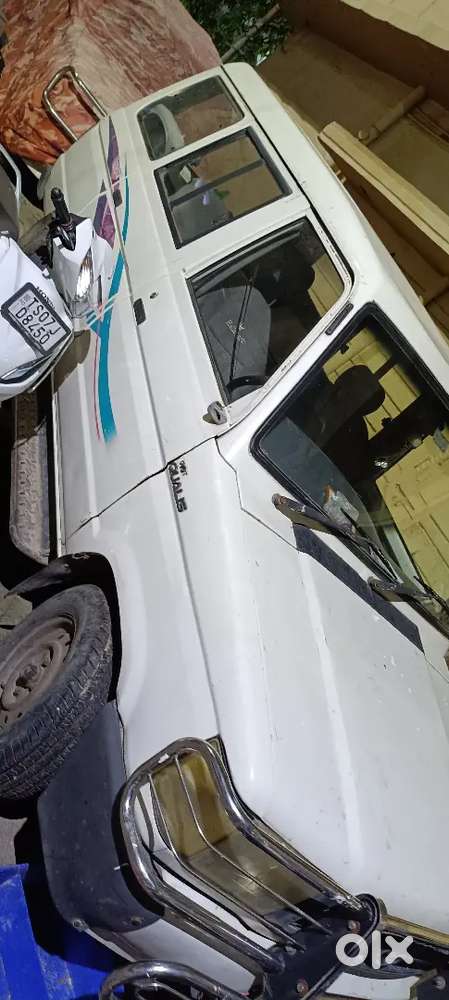 Toyota Qualis 2001