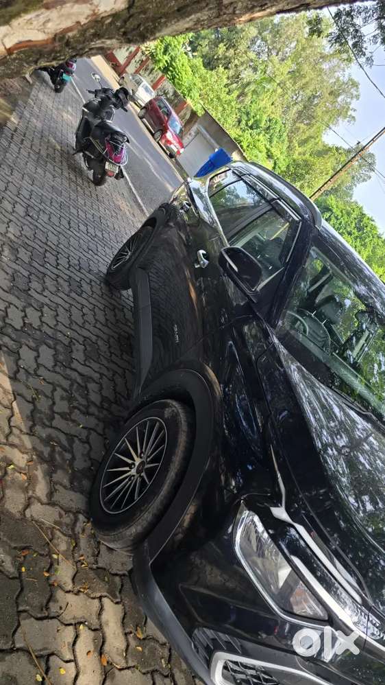 Kia Carens 2024 Petrol