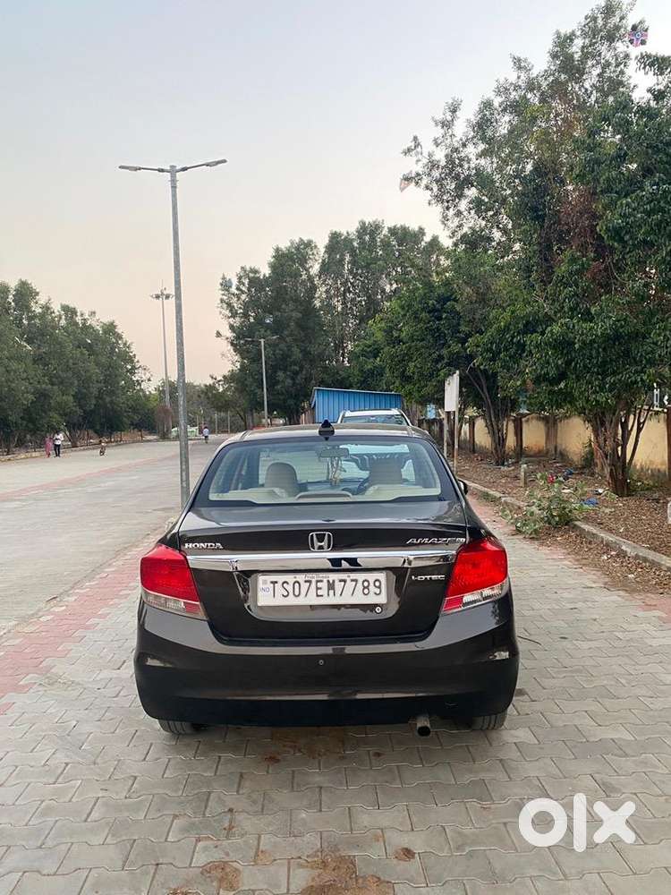 Honda Amaze 2015 Diesel Well Maintained