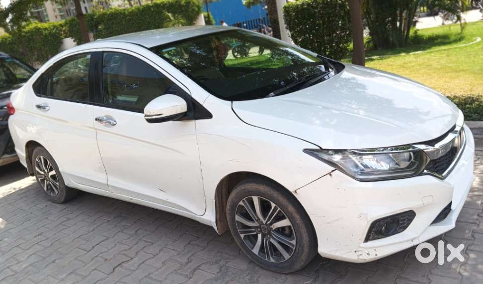 Honda City I-vtec V, 2018, Petrol