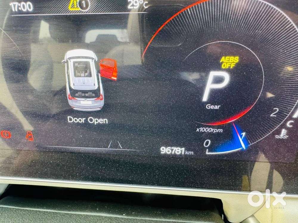 Mahindra Xuv700 Ax7 Luxury Pack Awd, 2022, Diesel