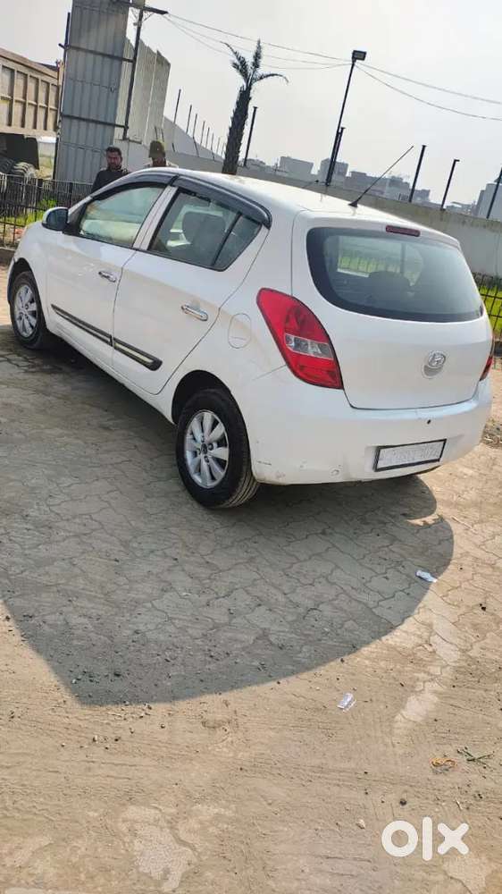 Hyundai I20 2012 Diesel 114630 Km Driven