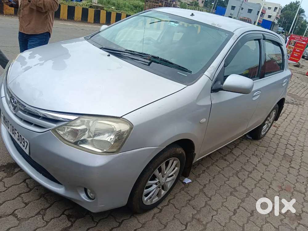 Toyota Etios Liva 2012