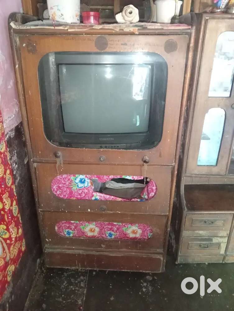 Wooden tv cabinet and dressing table with storage - for sale