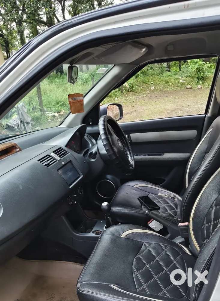 Maruti Suzuki Dzire 2011